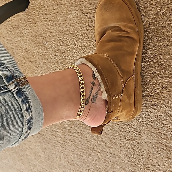 Gold-Toned Fashion Bracelet - Picture 3 of 3